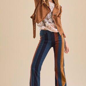 Women’s Altar’d State Suede Flare Daisy Jeans Size 28 Size 4/6